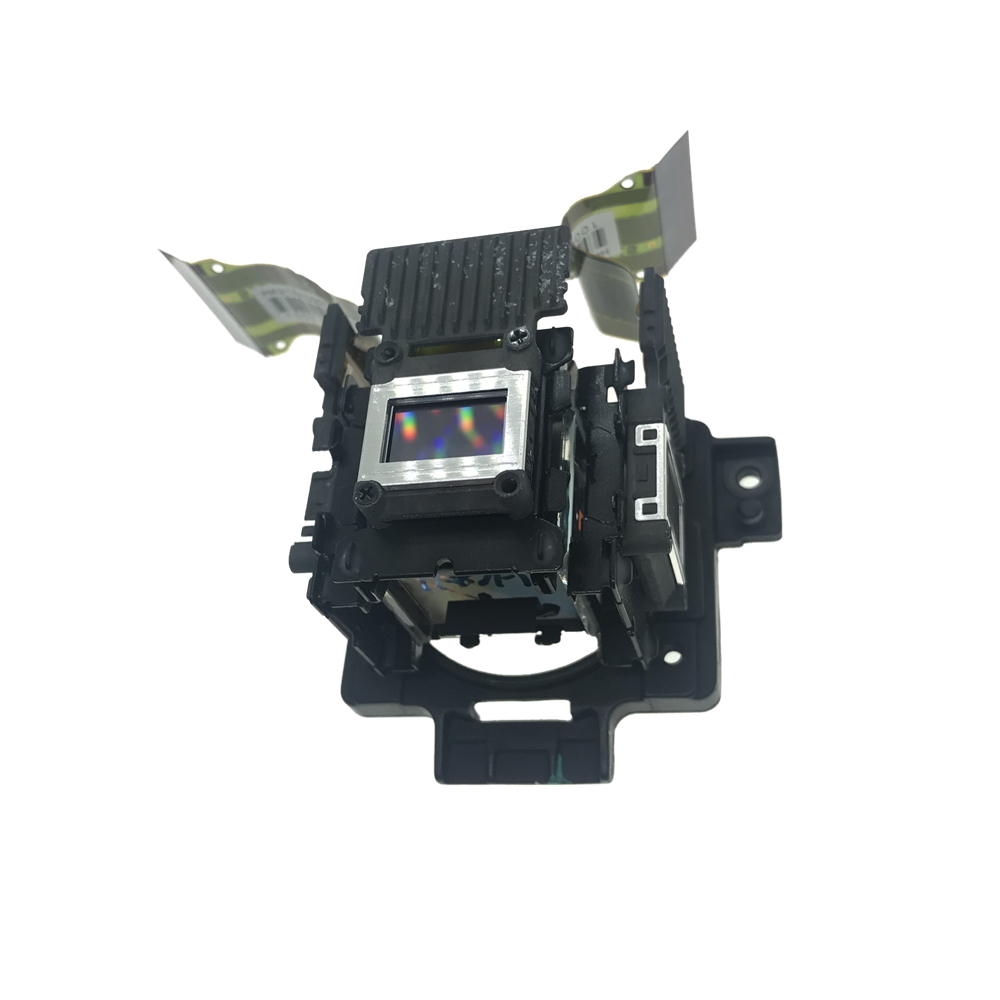 EPSON EH-TW6000 プロジェクター エプソン、同社初の3D対応