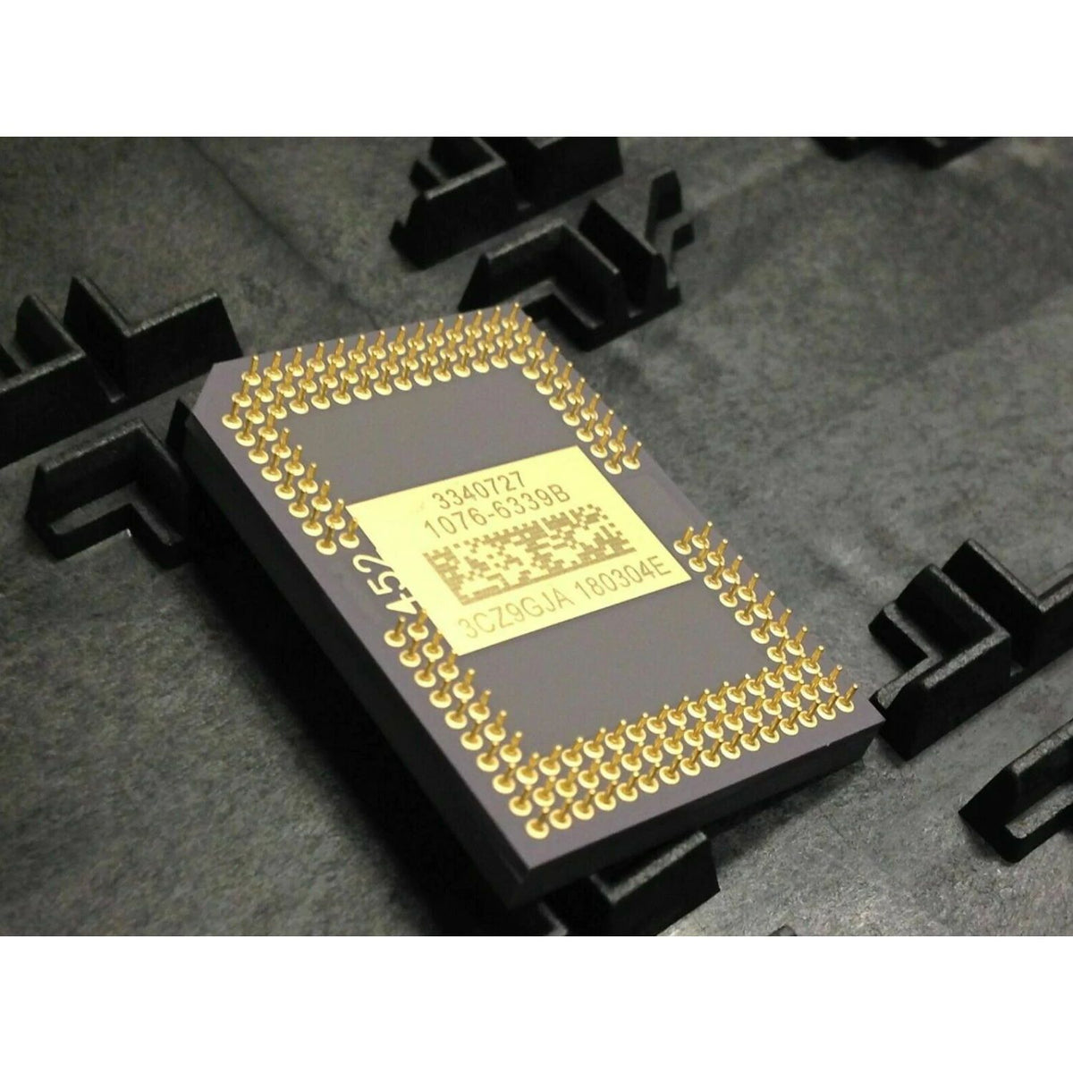 NEC NP210/NP215/LT30/V260+/V300/NP-V260X Projector DMD Chip Matrix Fix White Dots Problem